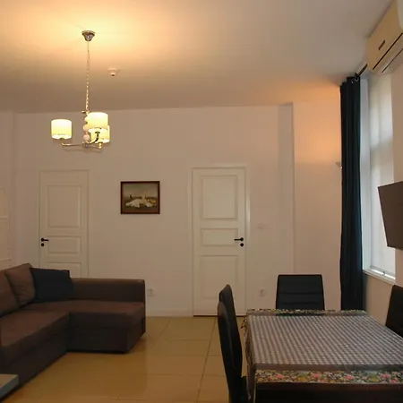 Blu Apartment *
